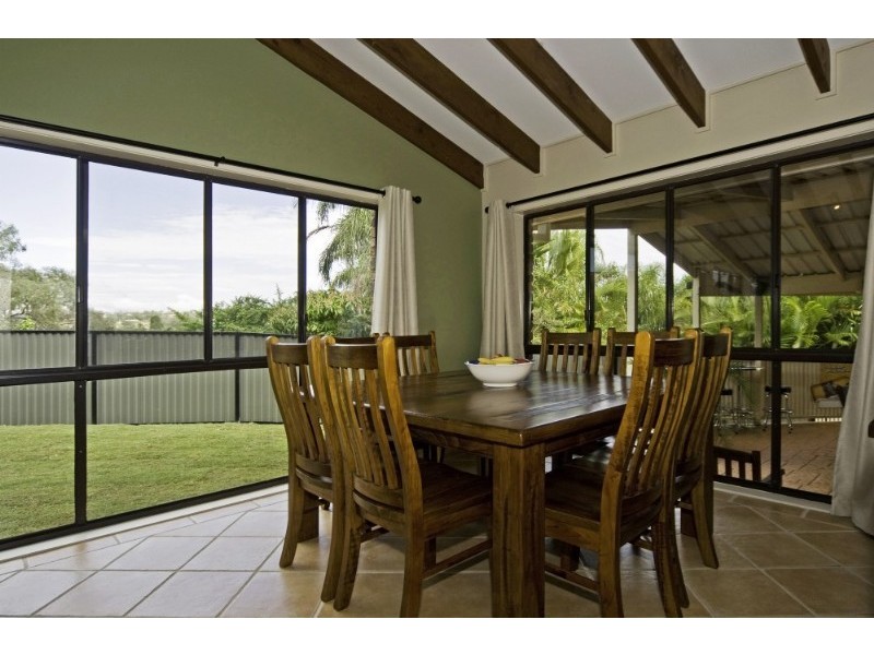 9 Katoomba Court, Helensvale QLD 4212
