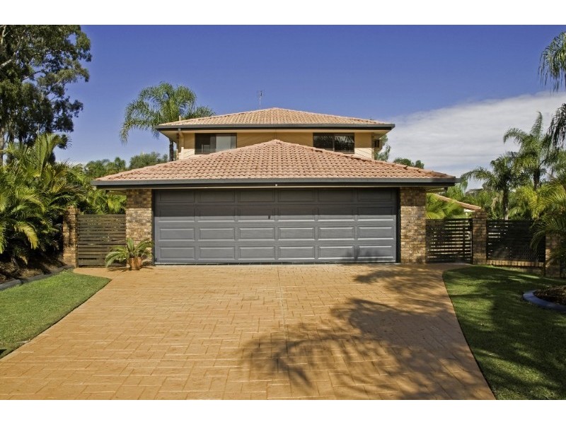 9 Katoomba Court, Helensvale QLD 4212