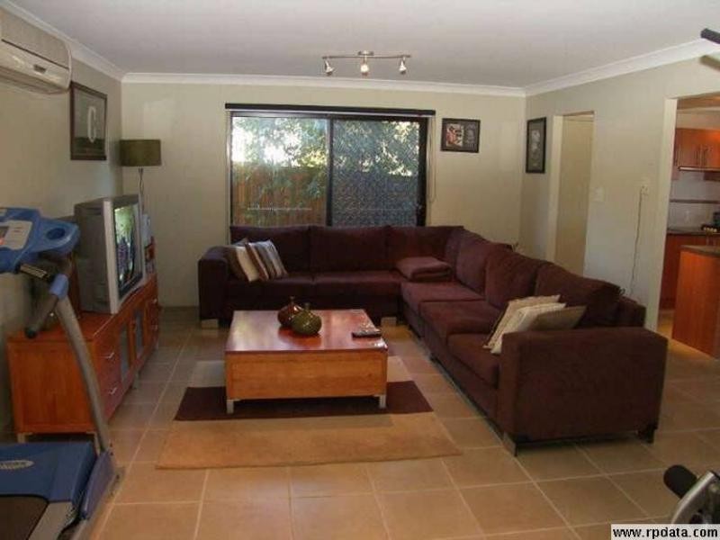 15 Gerard Street, Pacific Pines QLD 4211