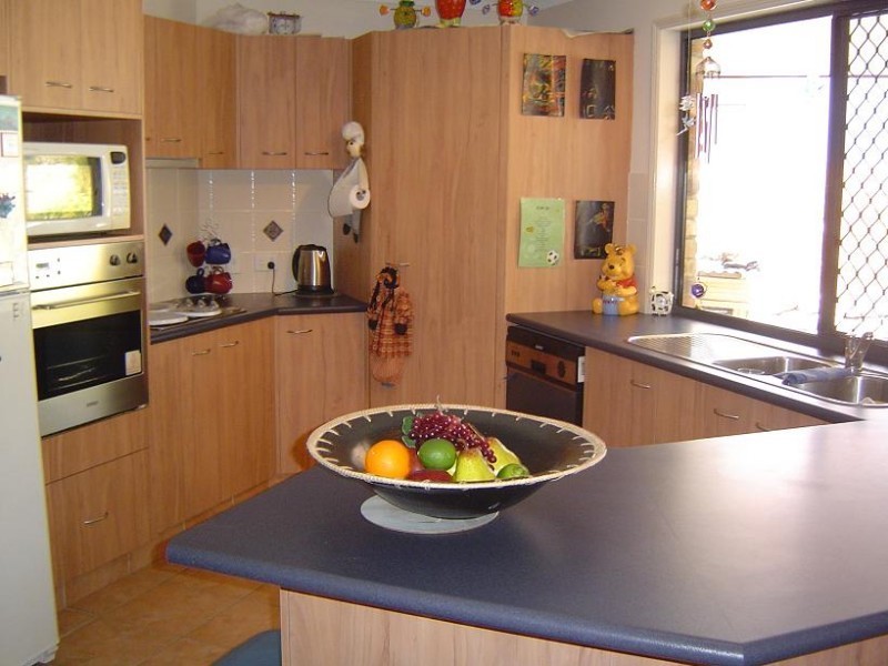 28 Buffalo Court, Pacific Pines QLD 4211