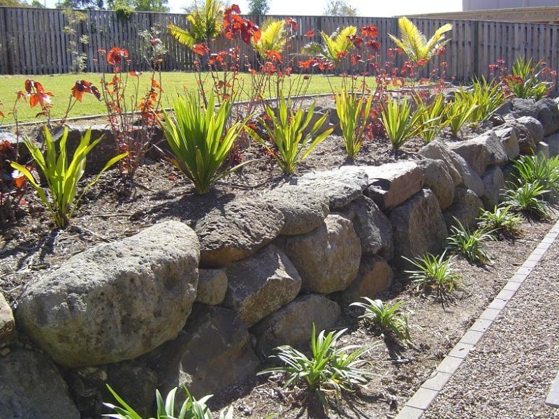 28 Carmarthen Circuit, Pacific Pines QLD 4211