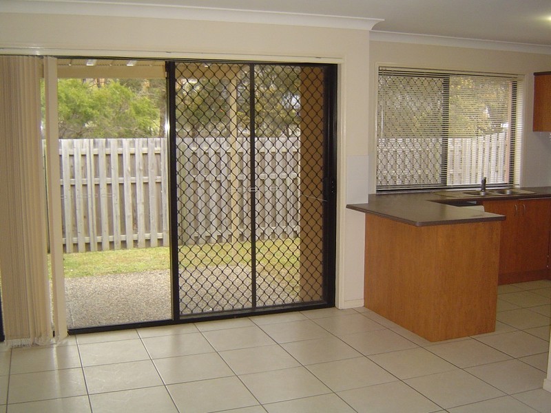 28/13 Hervey Street, Pacific Pines QLD 4211