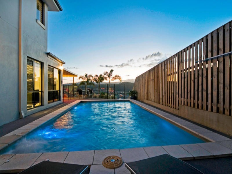 Pacific Pines QLD 4211