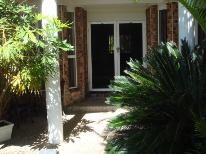 48 Watford Crescent, Molendinar QLD 4214