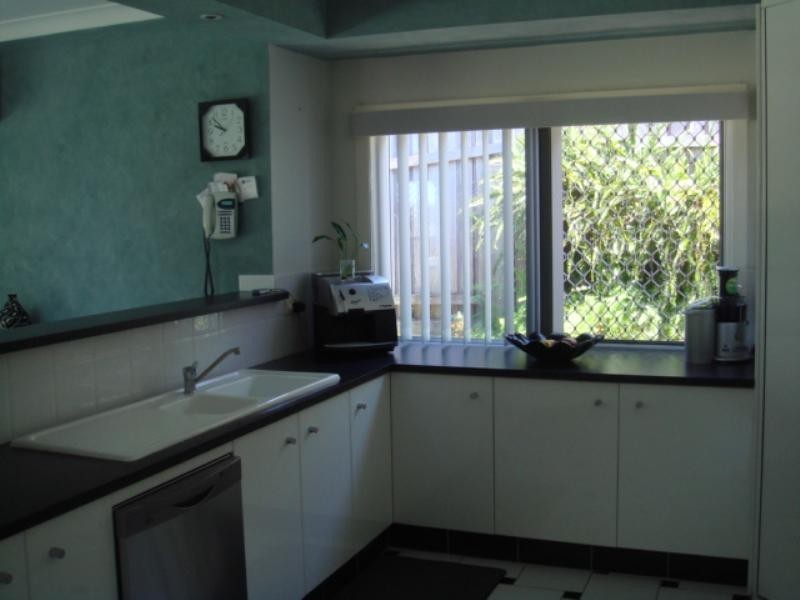 48 Watford Crescent, Molendinar QLD 4214