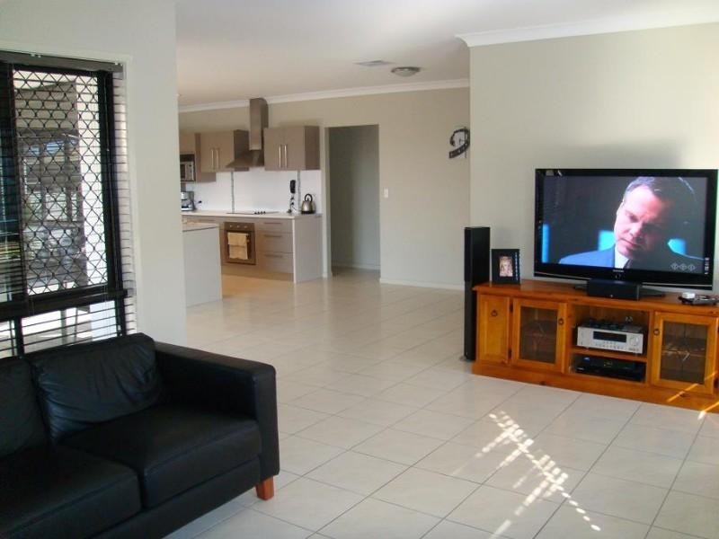 46 Codrington Circuit, Pacific Pines QLD 4211