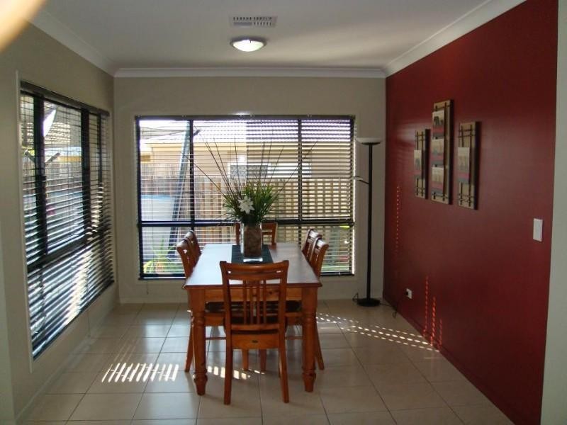 46 Codrington Circuit, Pacific Pines QLD 4211