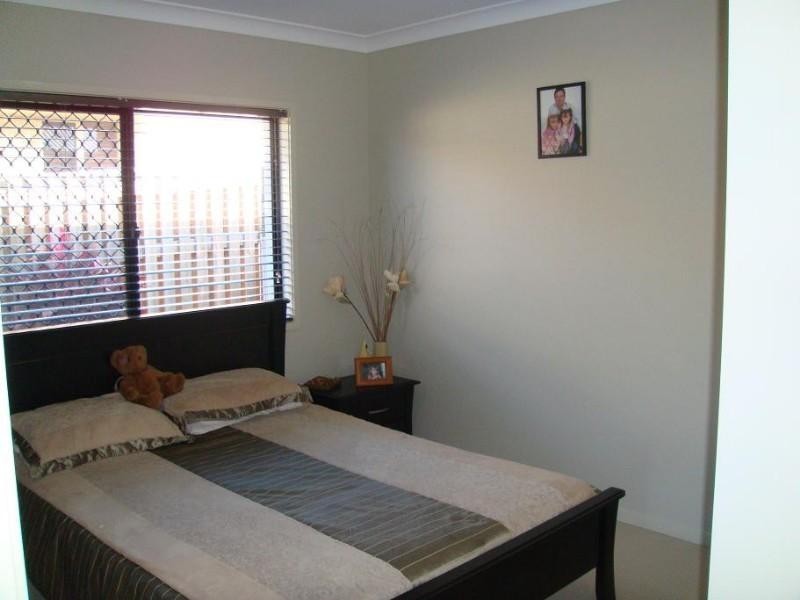 46 Codrington Circuit, Pacific Pines QLD 4211