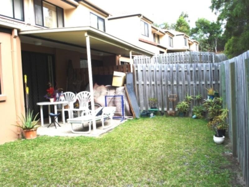 Pacific Pines QLD 4211