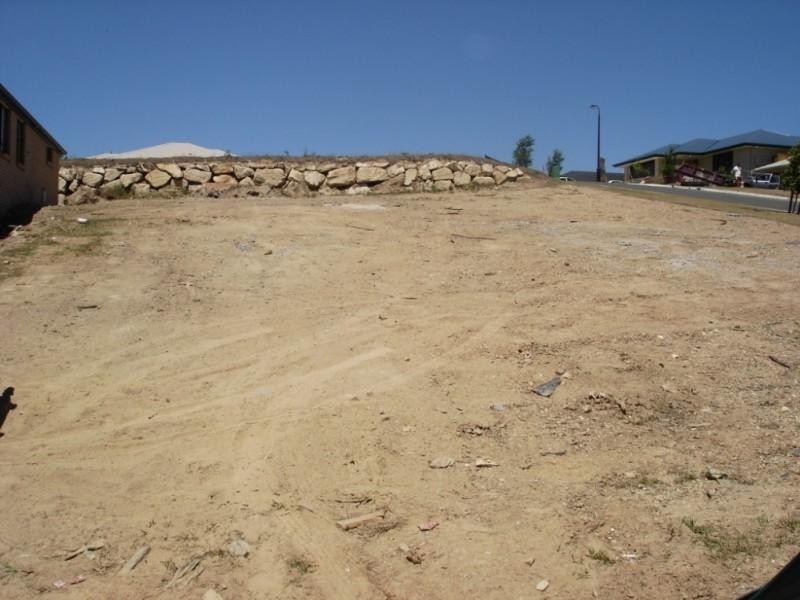 Pacific Pines QLD 4211