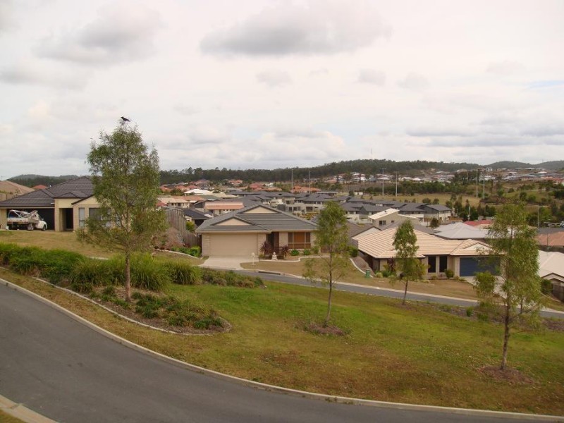 Pacific Pines QLD 4211