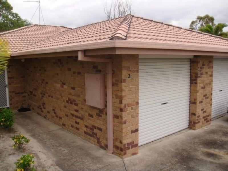 2/9 Theatre Street, Oxenford QLD 4210