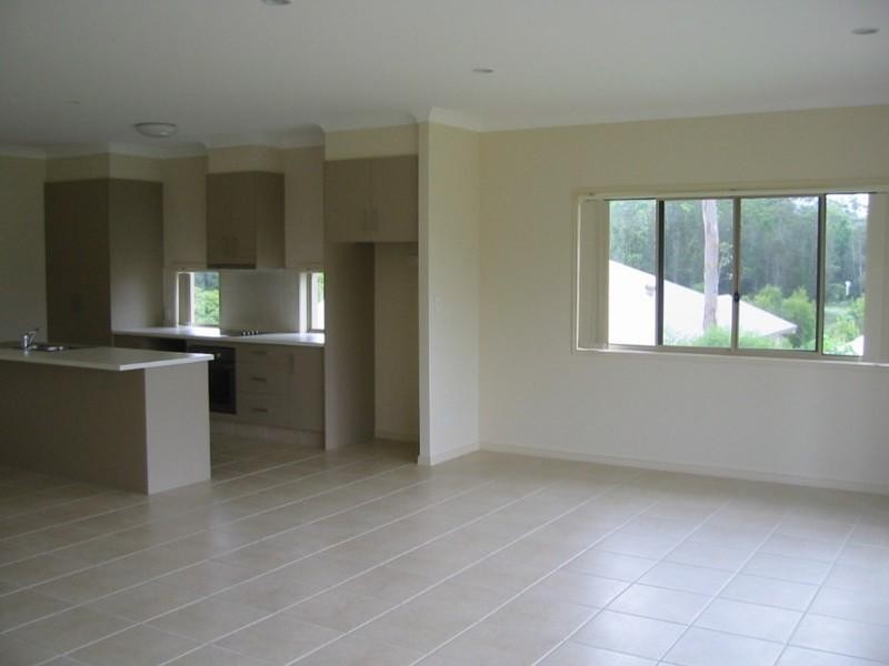 4 Seawind Road, Coomera QLD 4209