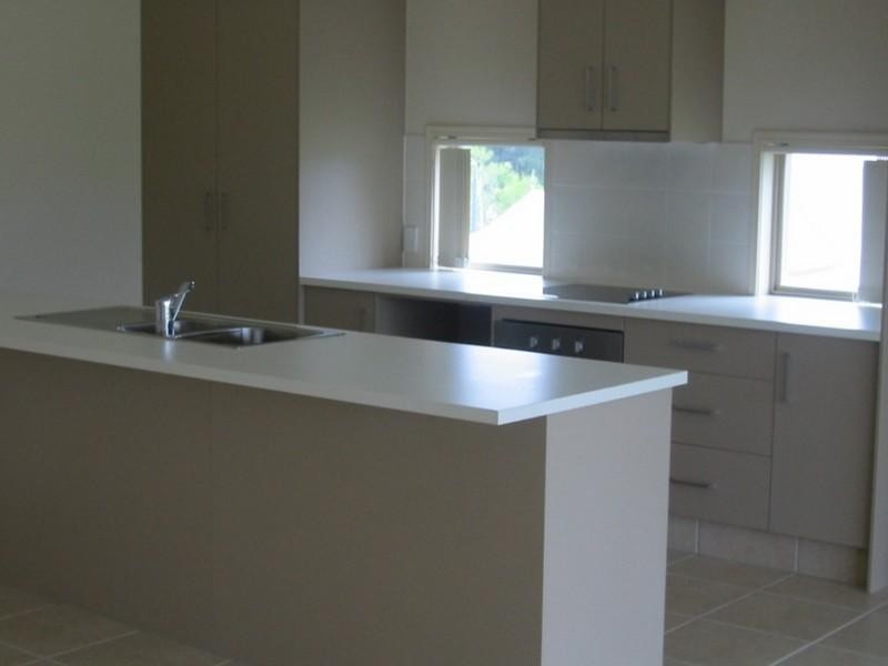 4 Seawind Road, Coomera QLD 4209