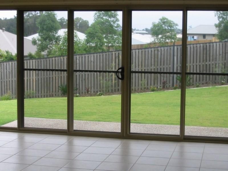 4 Seawind Road, Coomera QLD 4209