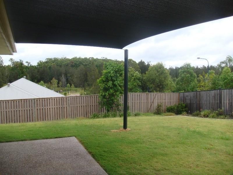 4 Seawind Road, Coomera QLD 4209