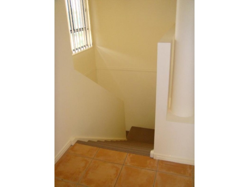 33 Papara Street, Pacific Pines QLD 4211