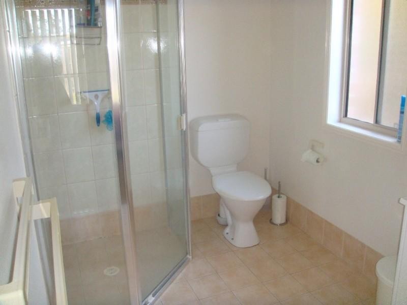 40 Maloney Crescent, Pacific Pines QLD 4211