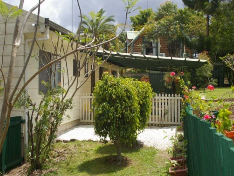 9 Satellite Court, Mudgeeraba QLD 4213