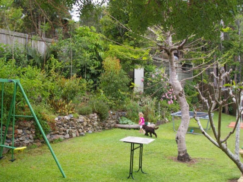 9 Satellite Court, Mudgeeraba QLD 4213