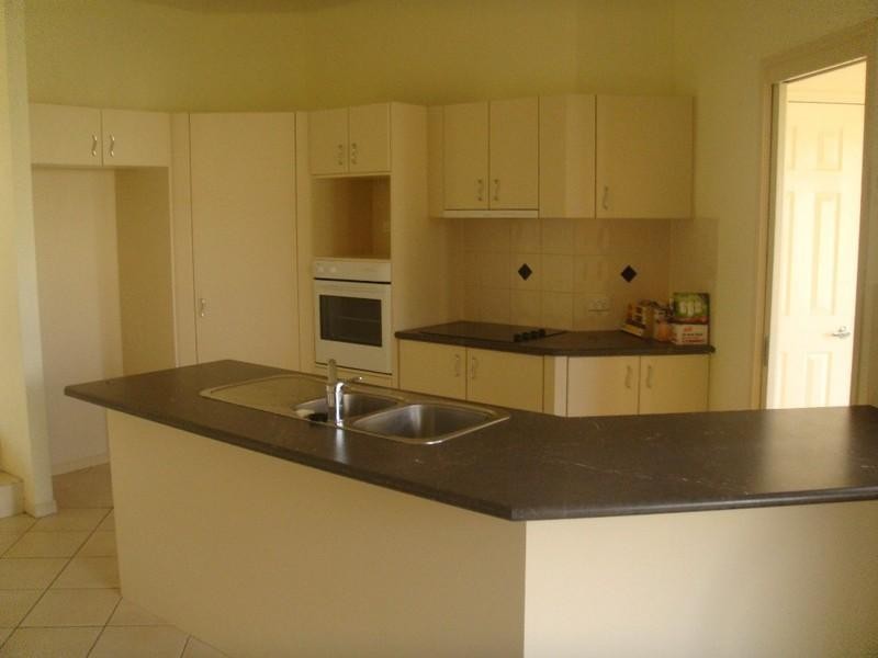 12 Boyer Street, Pacific Pines QLD 4211