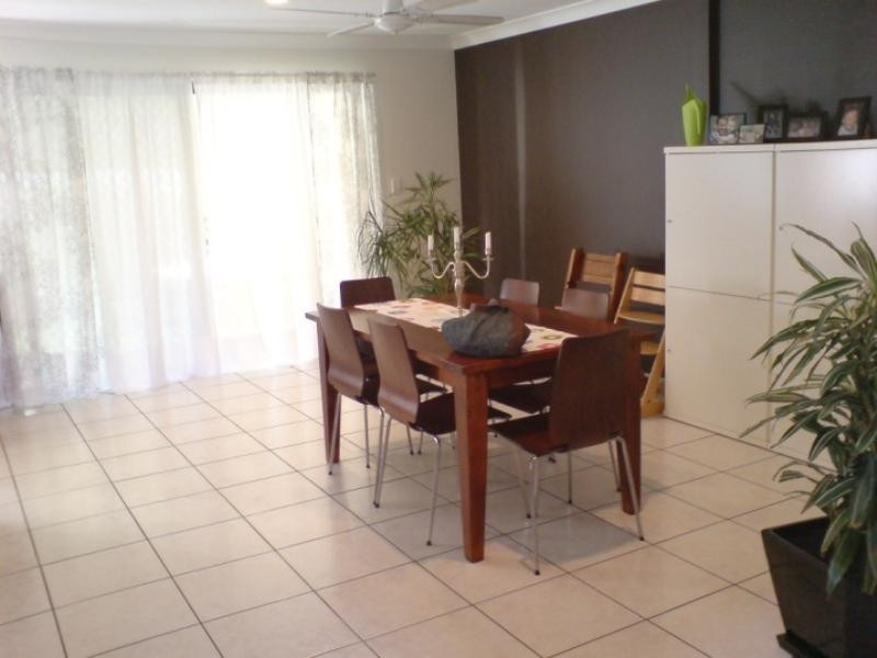 Pacific Pines QLD 4211