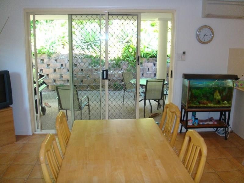 34 Papara Street, Pacific Pines QLD 4211