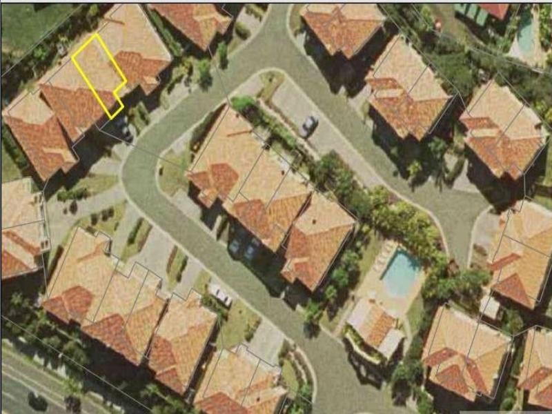 15/1 Santa Isobel Boulevard, Pacific Pines QLD 4211