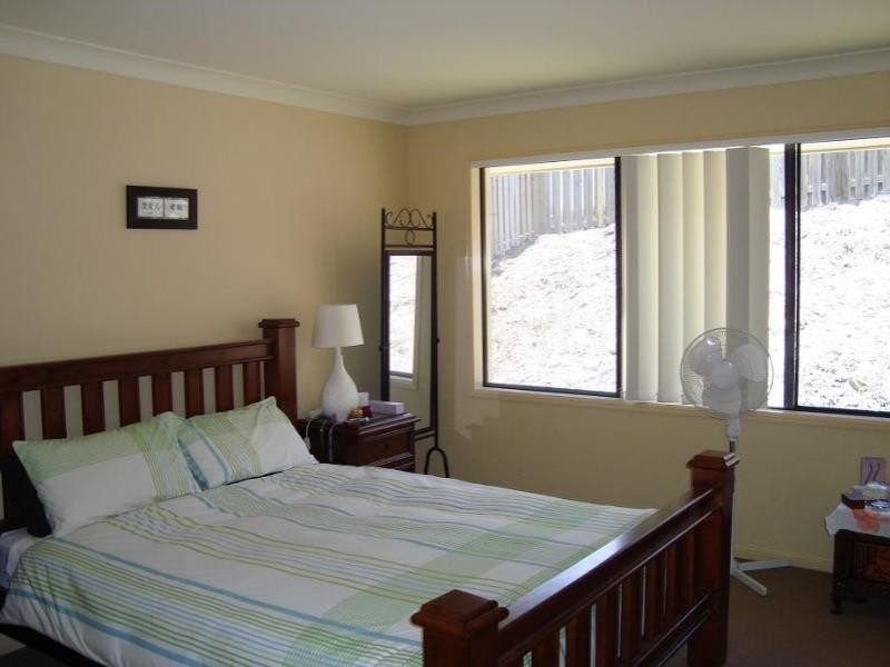 Pacific Pines QLD 4211