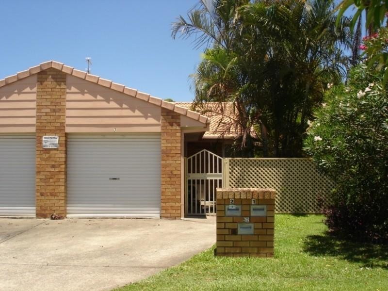 1/52 Village Way, Oxenford QLD 4210