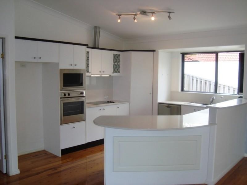 30 Palmerston Drive, Oxenford QLD 4210