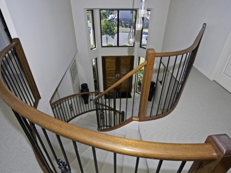 8 Blackheath Terrace, Pacific Pines QLD 4211