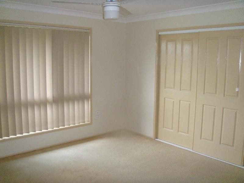 6 Pineneedle Court, Oxenford QLD 4210