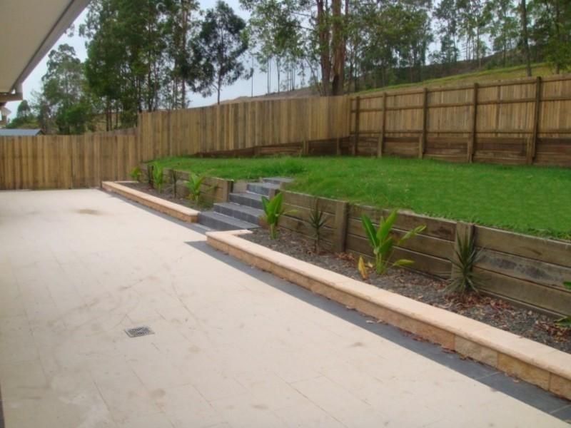 38 Roberts Drive, Pacific Pines QLD 4211