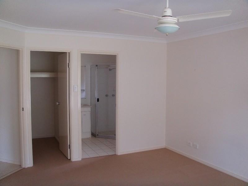 39 Roberts Drive, Maudsland QLD 4210