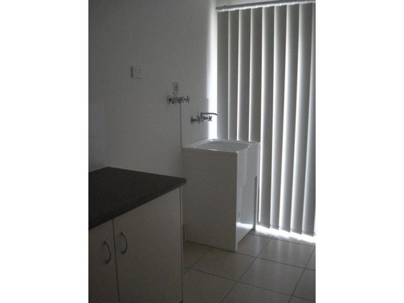 39 Roberts Drive, Maudsland QLD 4210