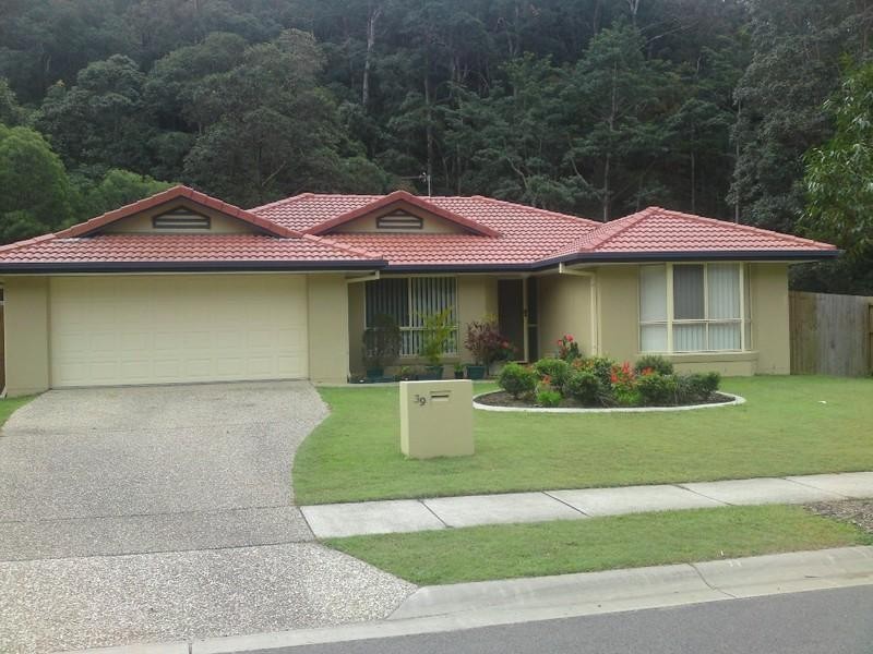 39 Roberts Drive, Maudsland QLD 4210