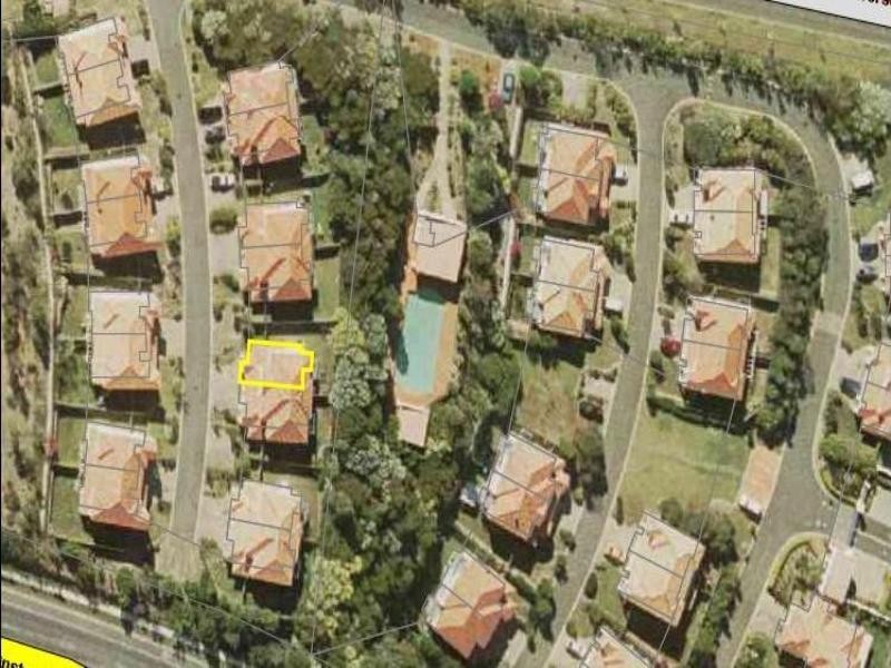 28/2 Studio Drive, Pacific Pines QLD 4211