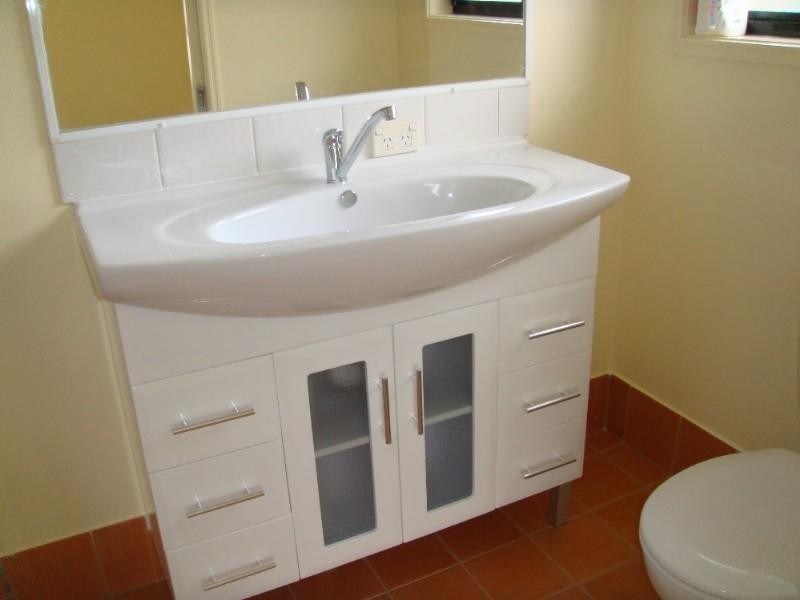 Pacific Pines QLD 4211