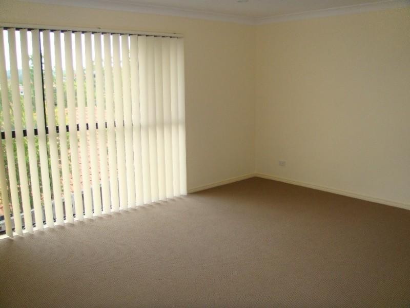 Pacific Pines QLD 4211