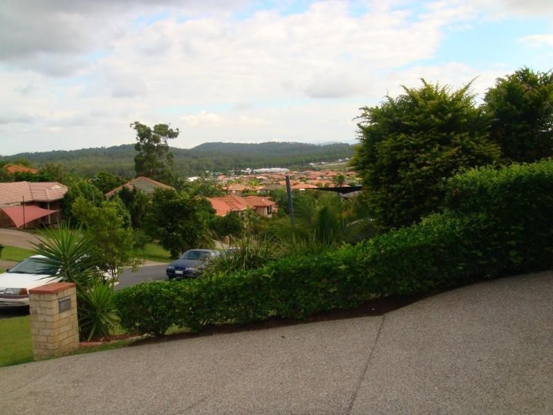 Pacific Pines QLD 4211