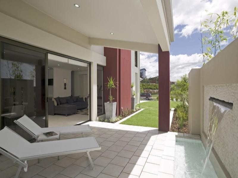 35 Mellum Circuit, Pacific Pines QLD 4211