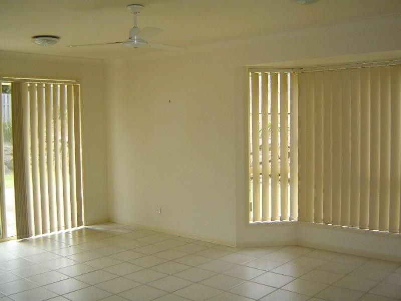 7 Lambor Drive, Mudgeeraba QLD 4213