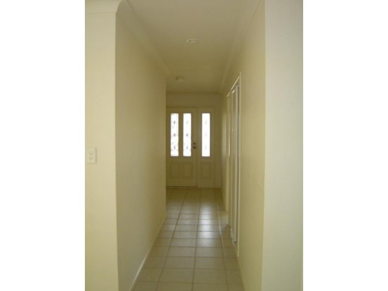 7 Lambor Drive, Mudgeeraba QLD 4213