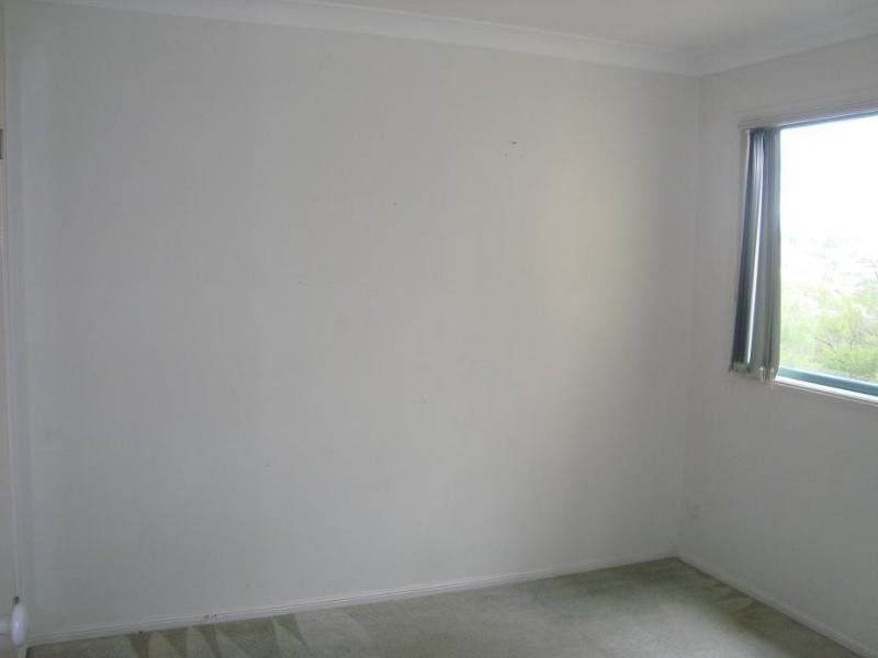 1042/6 Crestridge Crescent, Oxenford QLD 4210