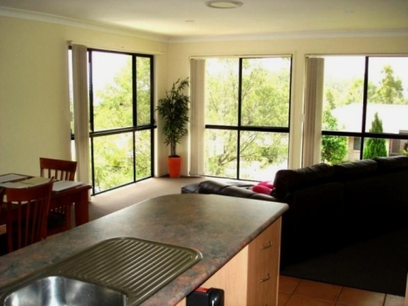 Pacific Pines QLD 4211