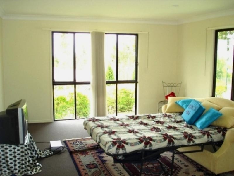 Pacific Pines QLD 4211