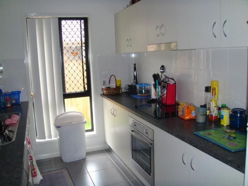 Rothwell QLD 4022