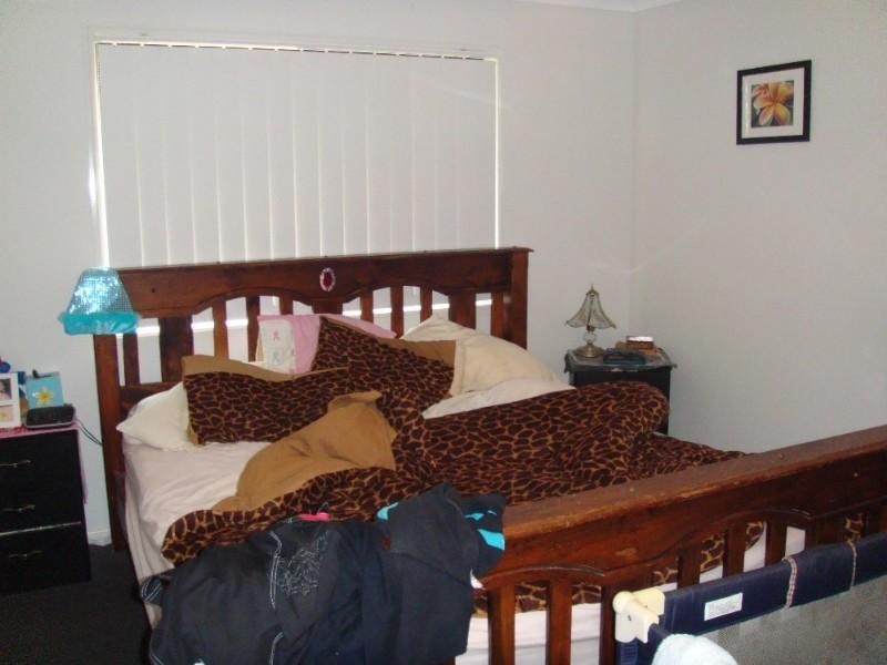 Rothwell QLD 4022