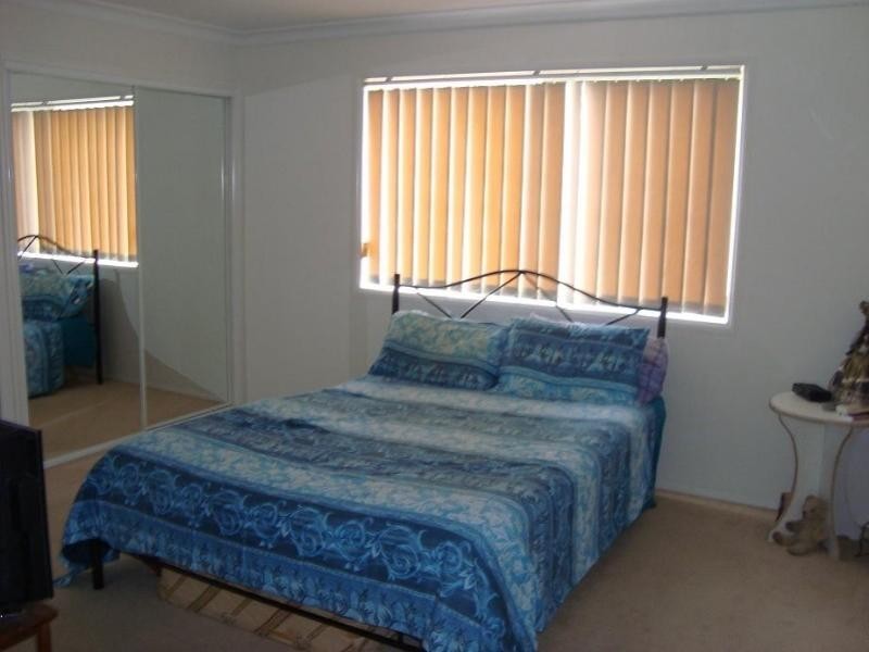 Pacific Pines QLD 4211